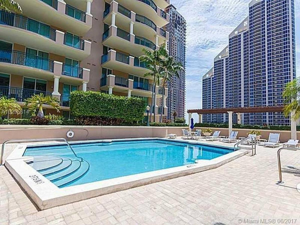 Stylish Modern 2Bd/2Bth Apt. Min To Beach Miami Beach Extérieur photo